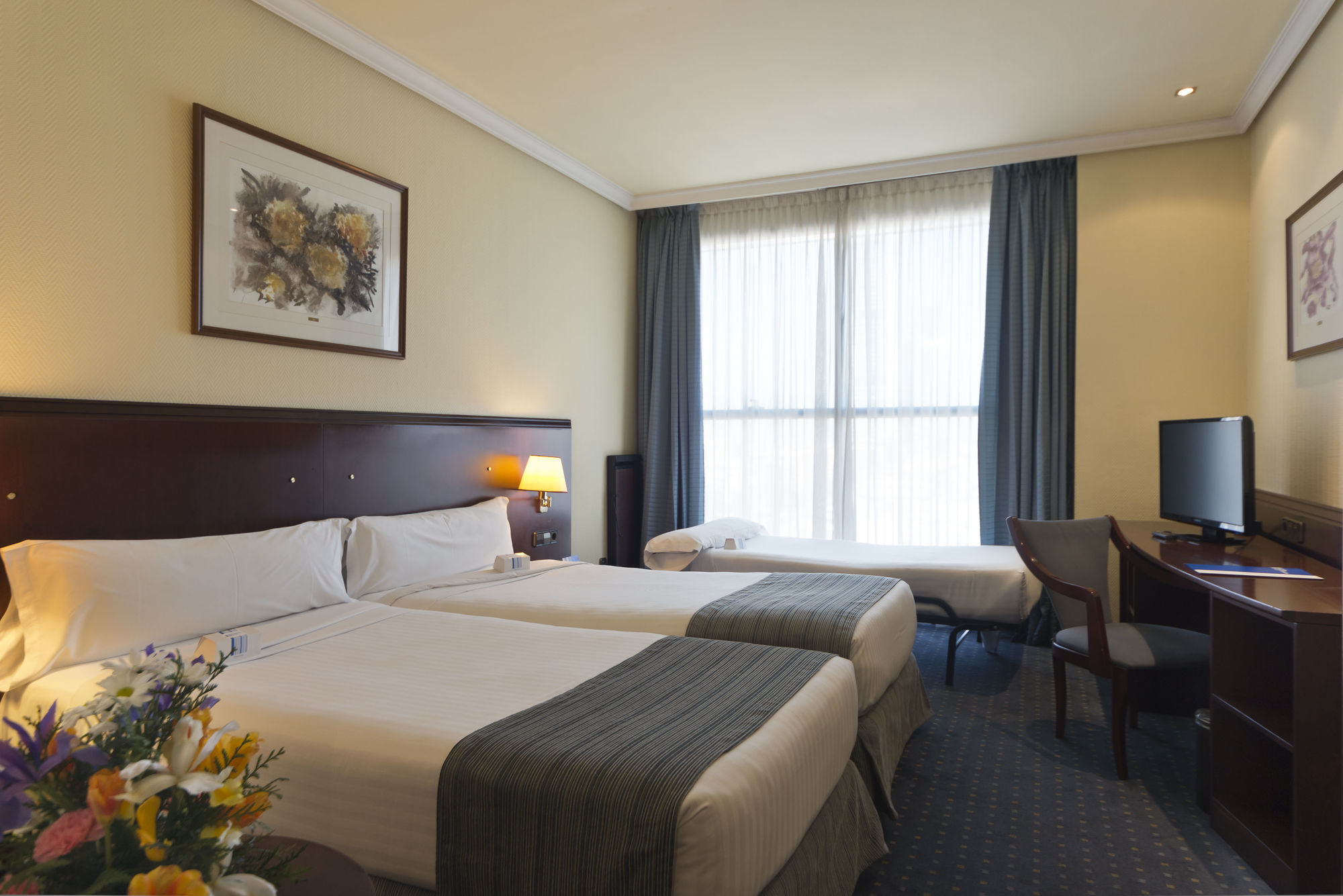 Crisol Via Castellana Hotel Madrid Room photo